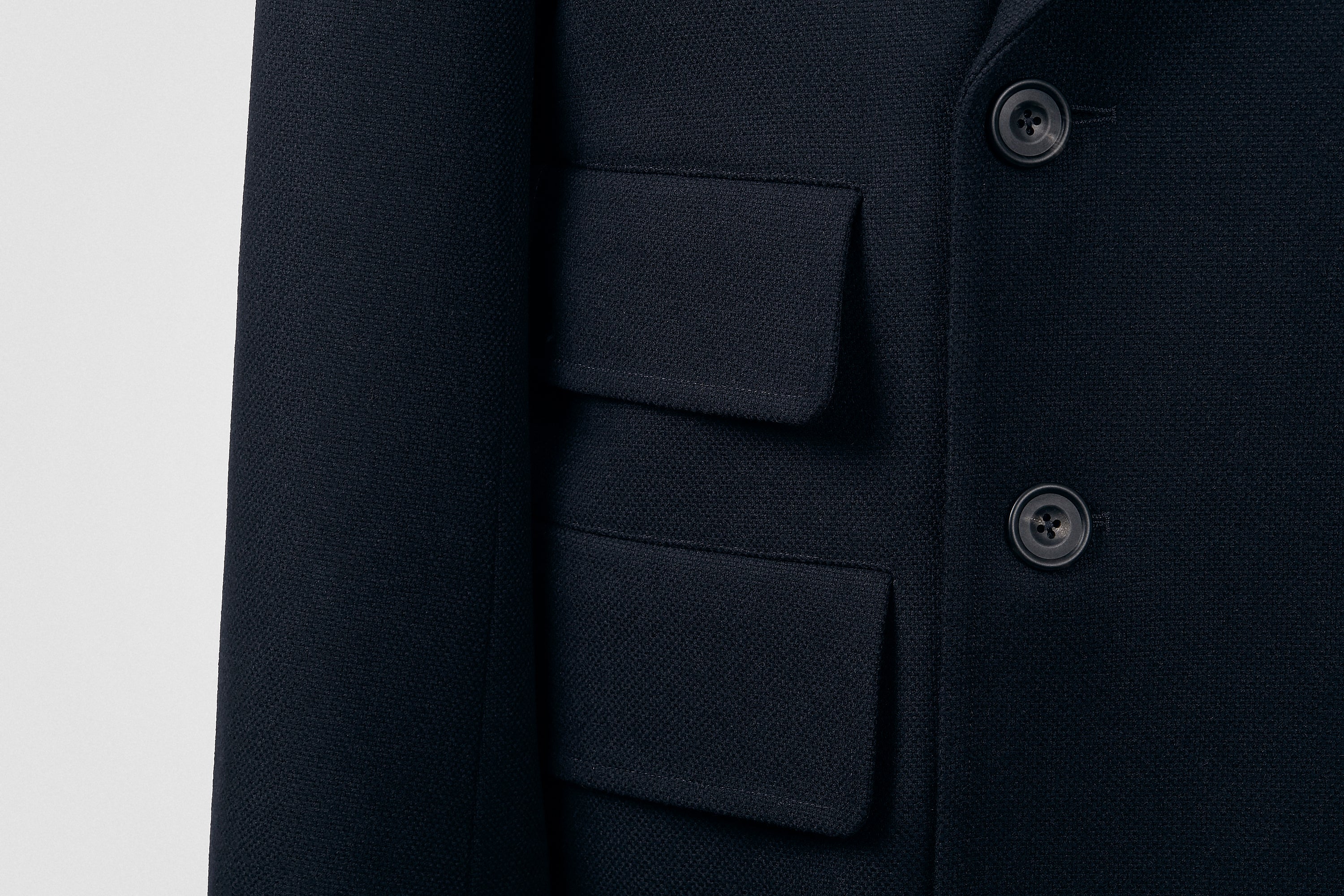 British Warm in midnight – S.E.H Kelly