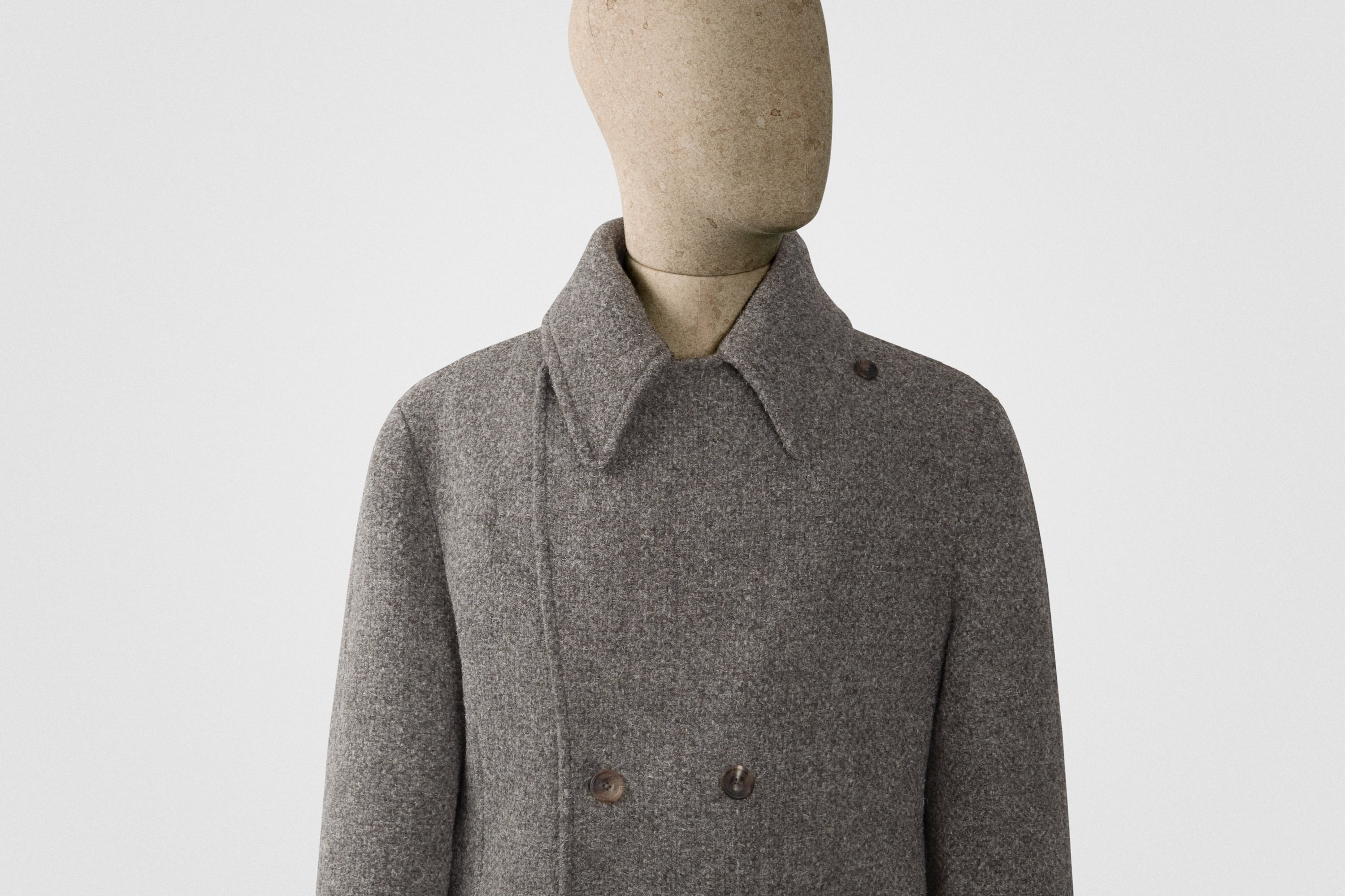 Ulster in middling grey – S.E.H Kelly