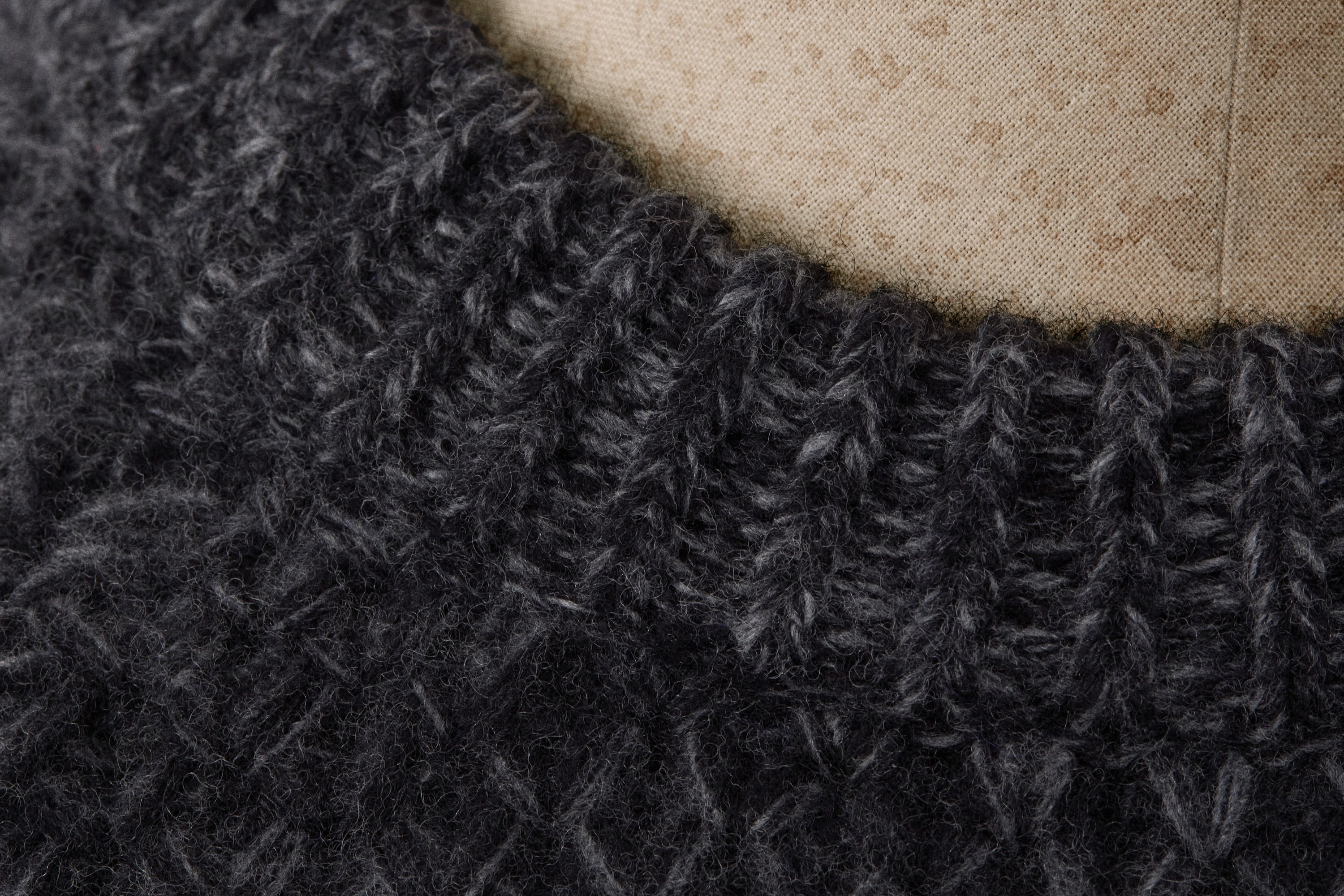 Crewneck jumper in charcoal – S.E.H Kelly Crewneck jumper in charcoal – S.E.H Kelly