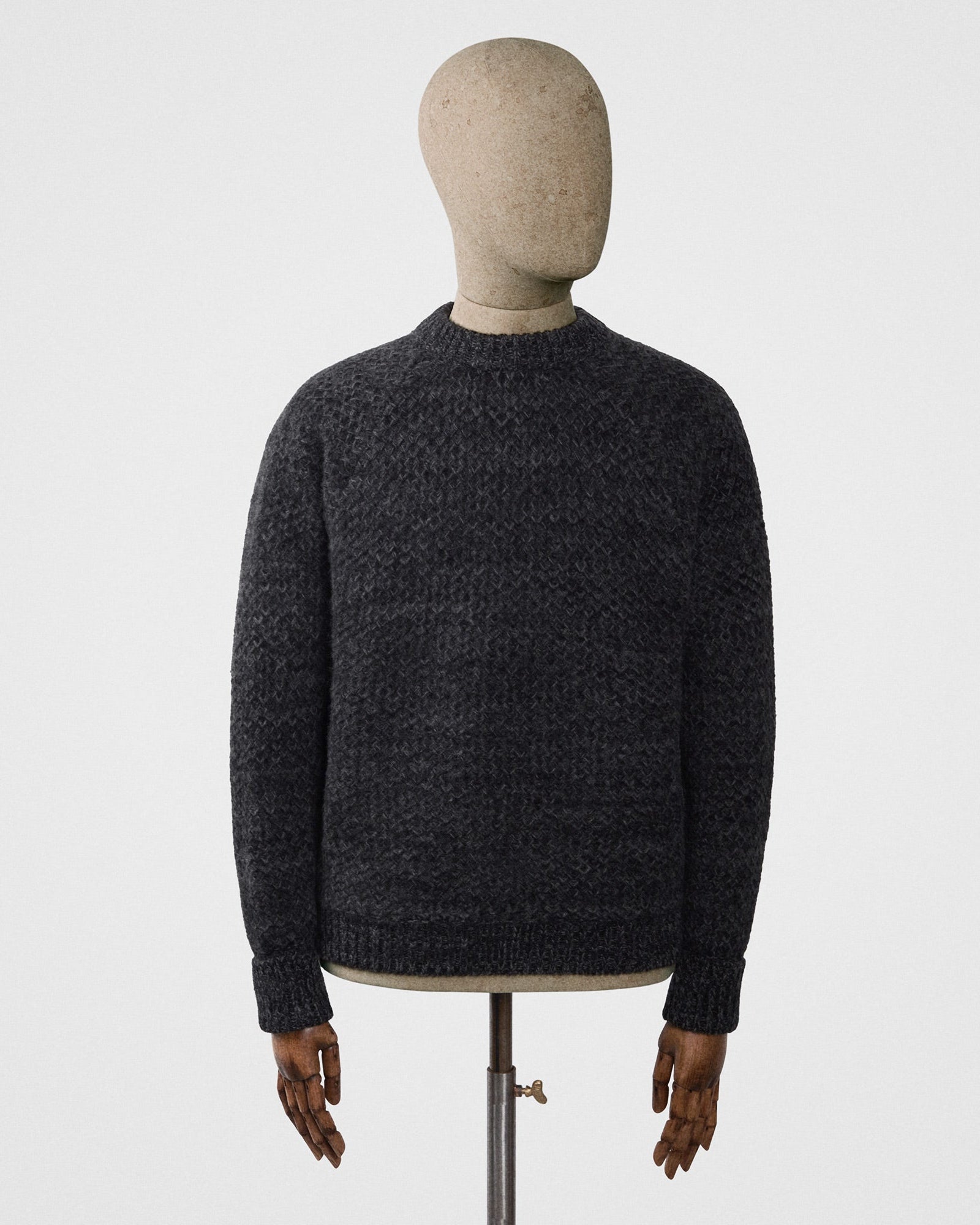 Crewneck jumper in charcoal